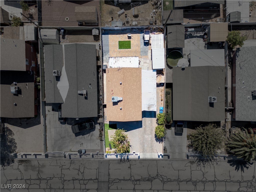 3601 East Nelson Avenue