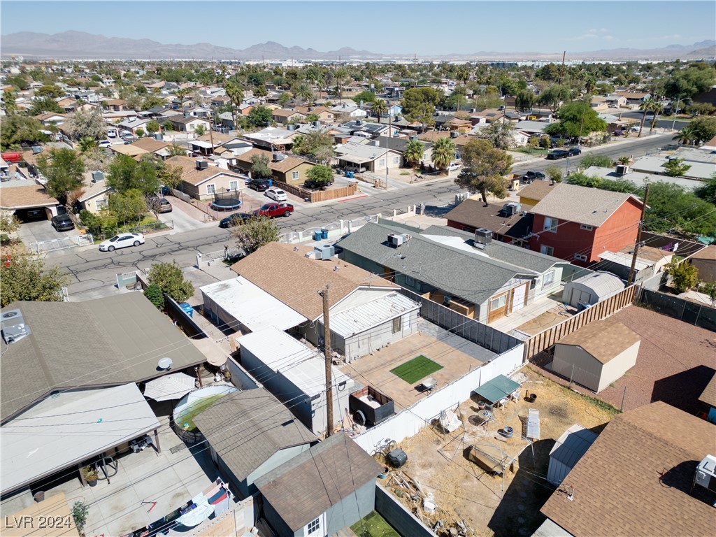 3601 East Nelson Avenue