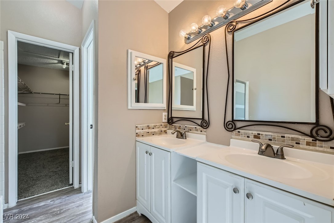 8209 Crows Nest Lane