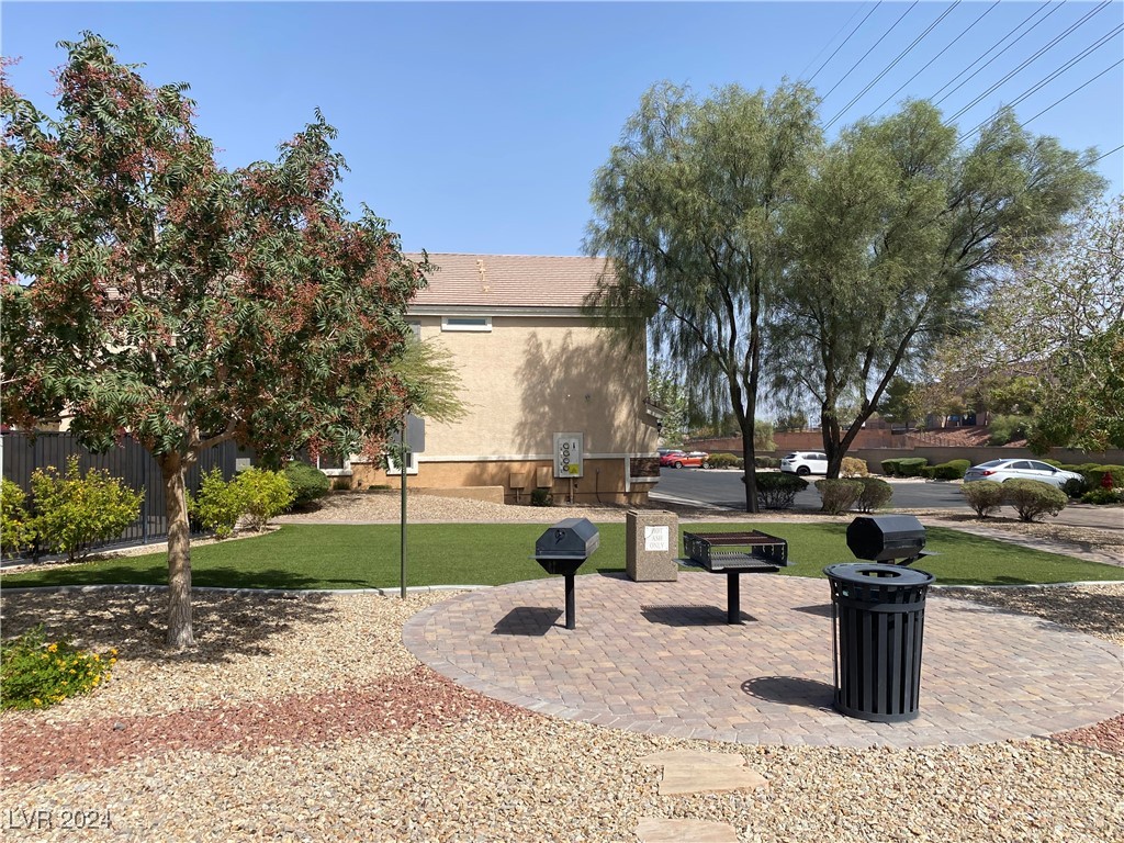 10084 Sunset Palisades Way 102