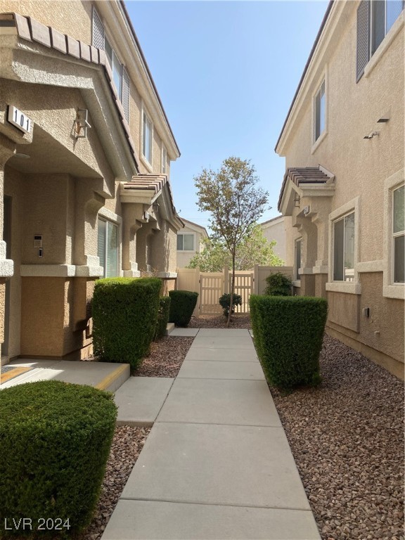 10084 Sunset Palisades Way 102