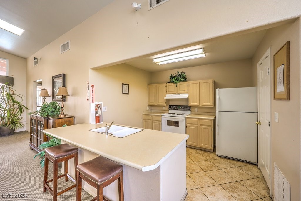 855 North Stephanie Street 1015