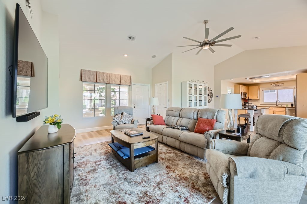 9012 Mountain Gate Drive