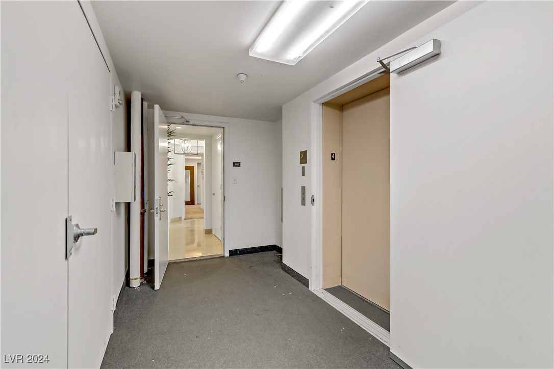 2857 Paradise Road 402