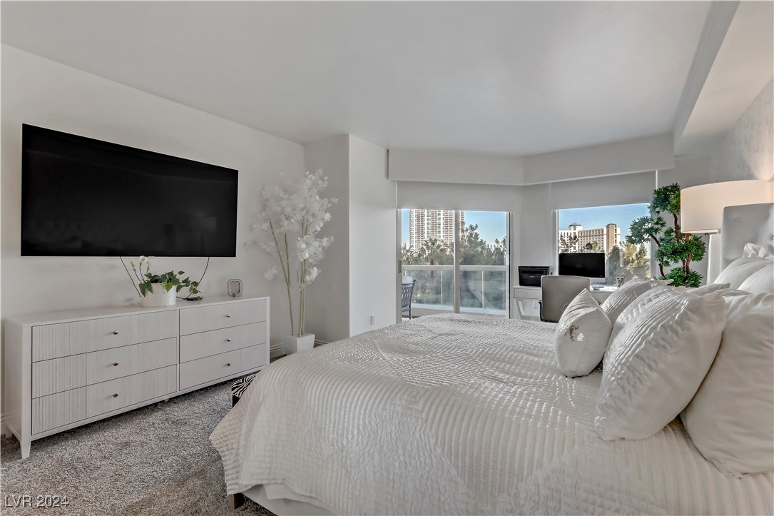 2857 Paradise Road 402