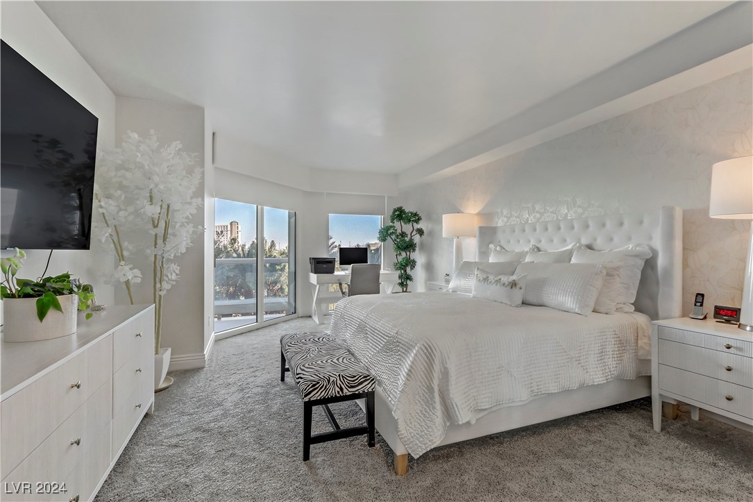 2857 Paradise Road 402