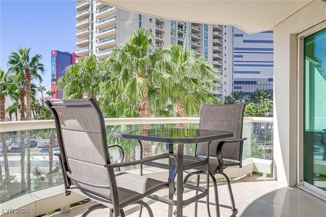 2857 Paradise Road 402