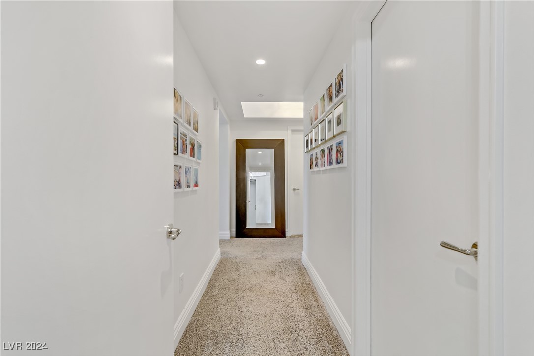 2857 Paradise Road 402