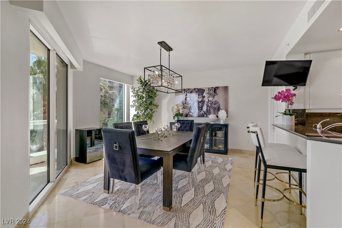 2857 Paradise Road 402