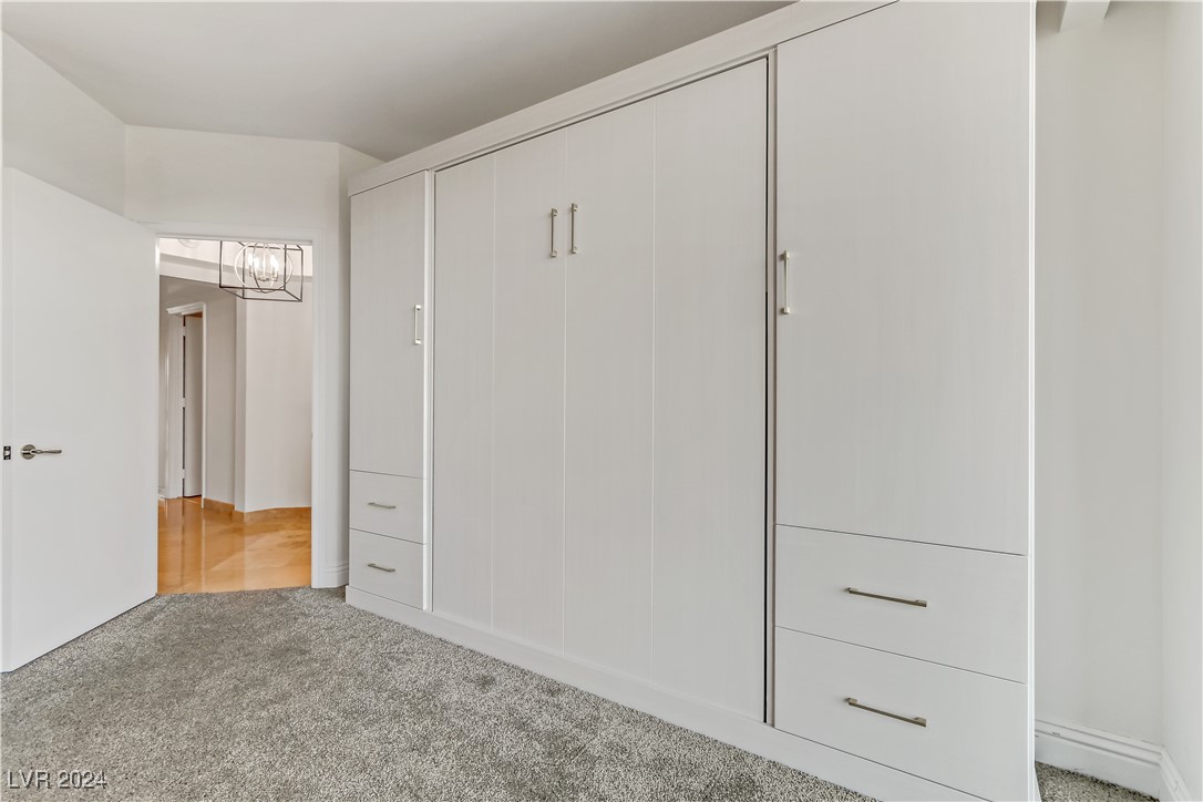 2857 Paradise Road 402