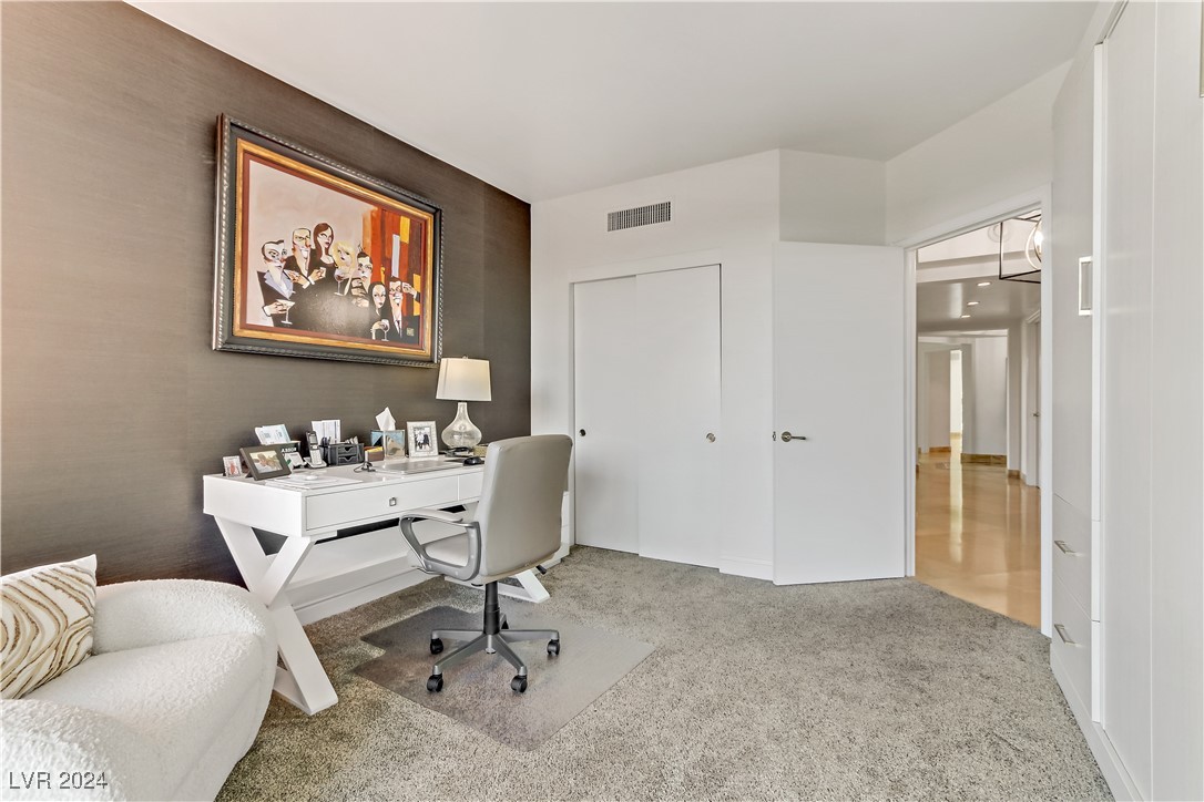 2857 Paradise Road 402