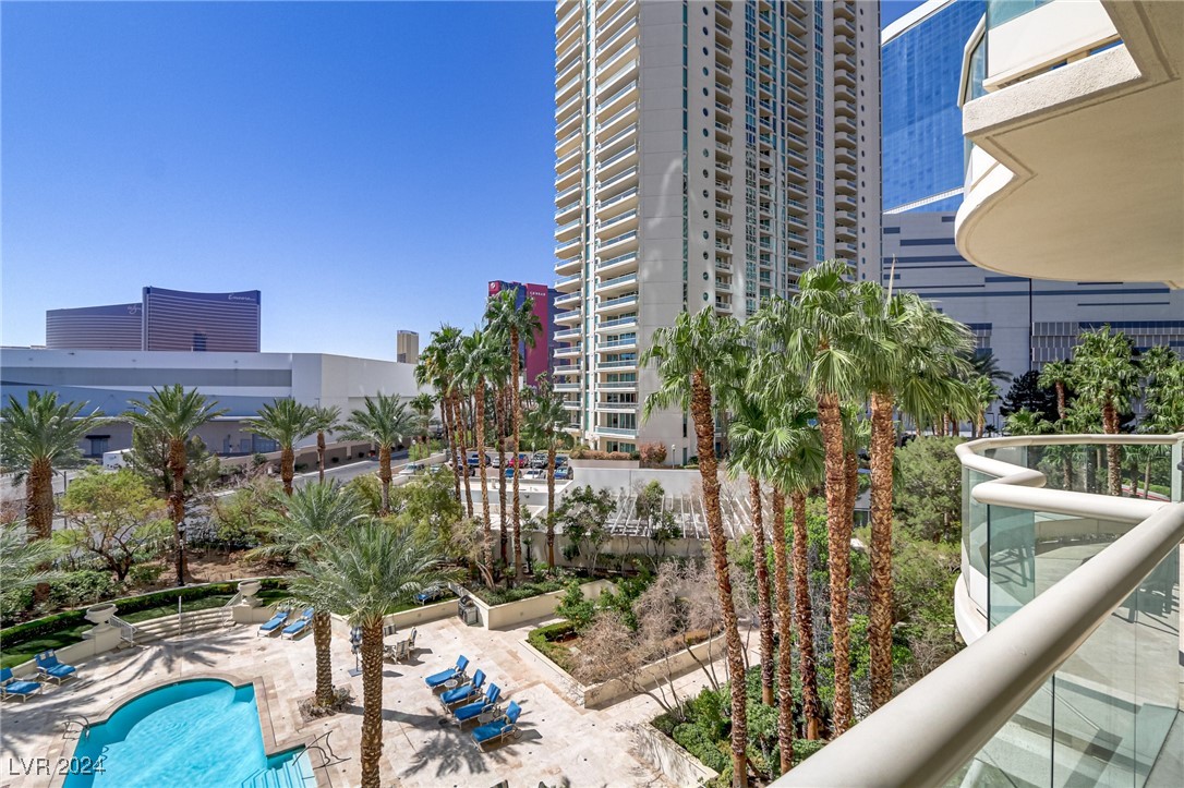 2857 Paradise Road 402