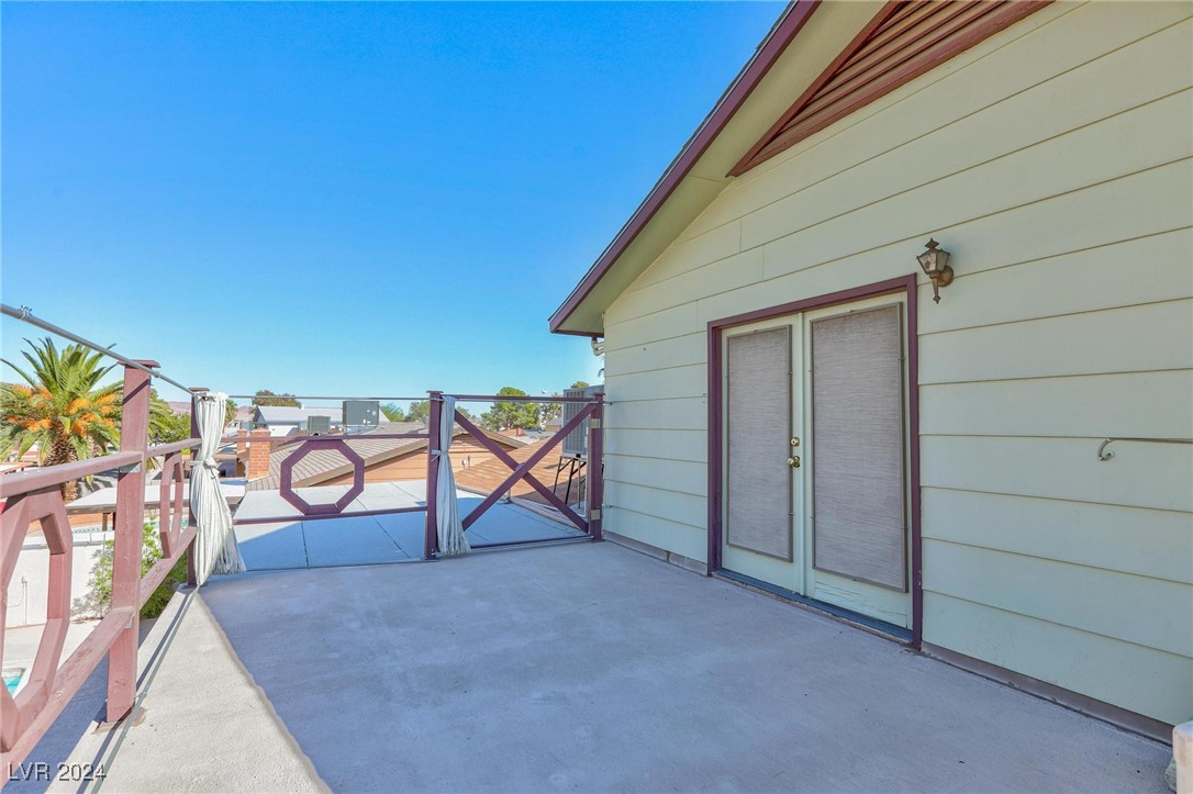 4020 Shadow Wood Avenue