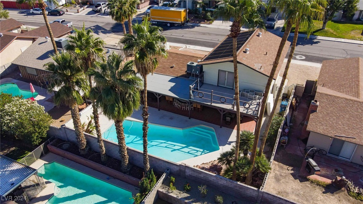 4020 Shadow Wood Avenue