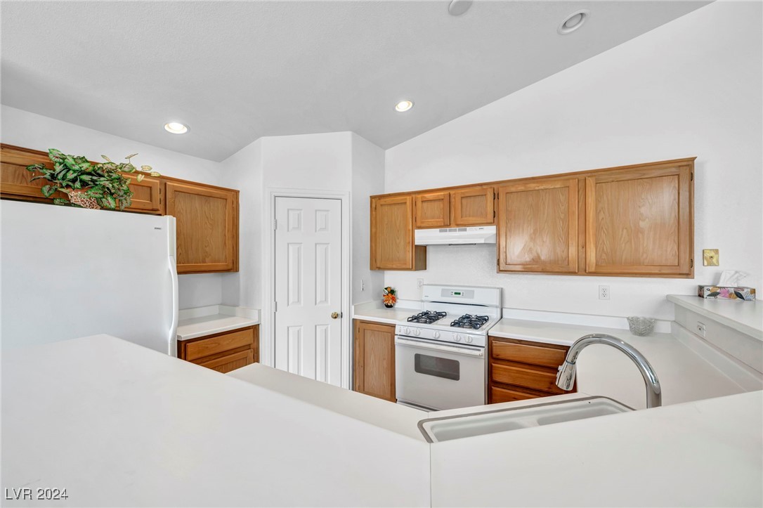 7836 Olympus Avenue