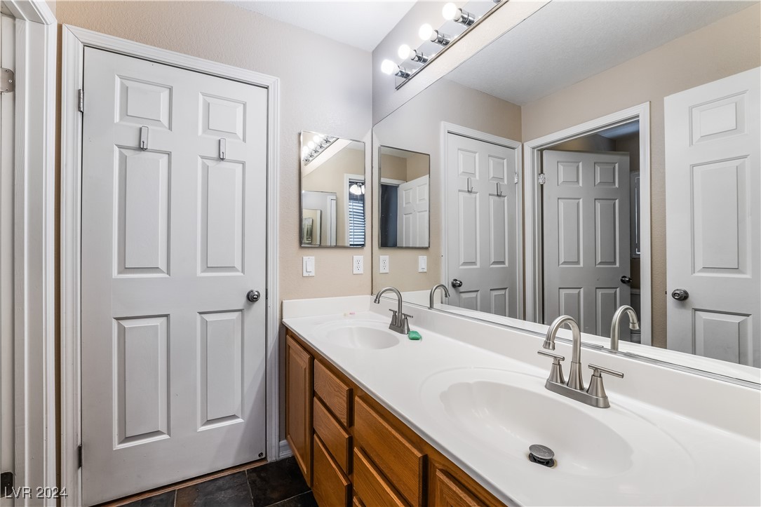 7894 Lisa Marie Court
