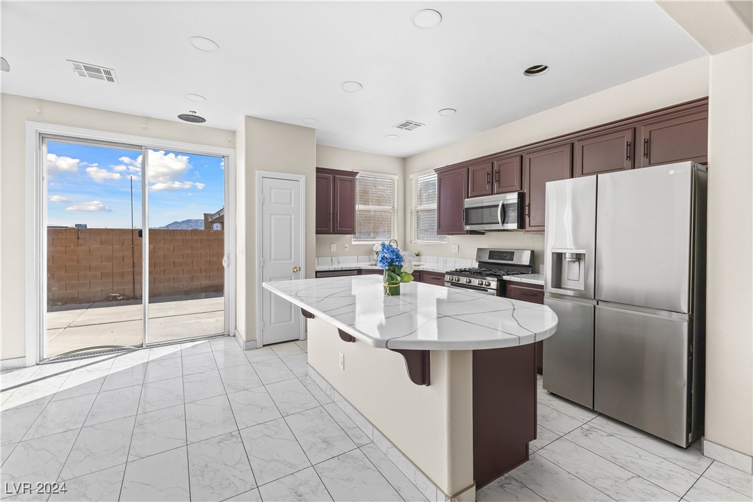 3976 Chasing Heart Way