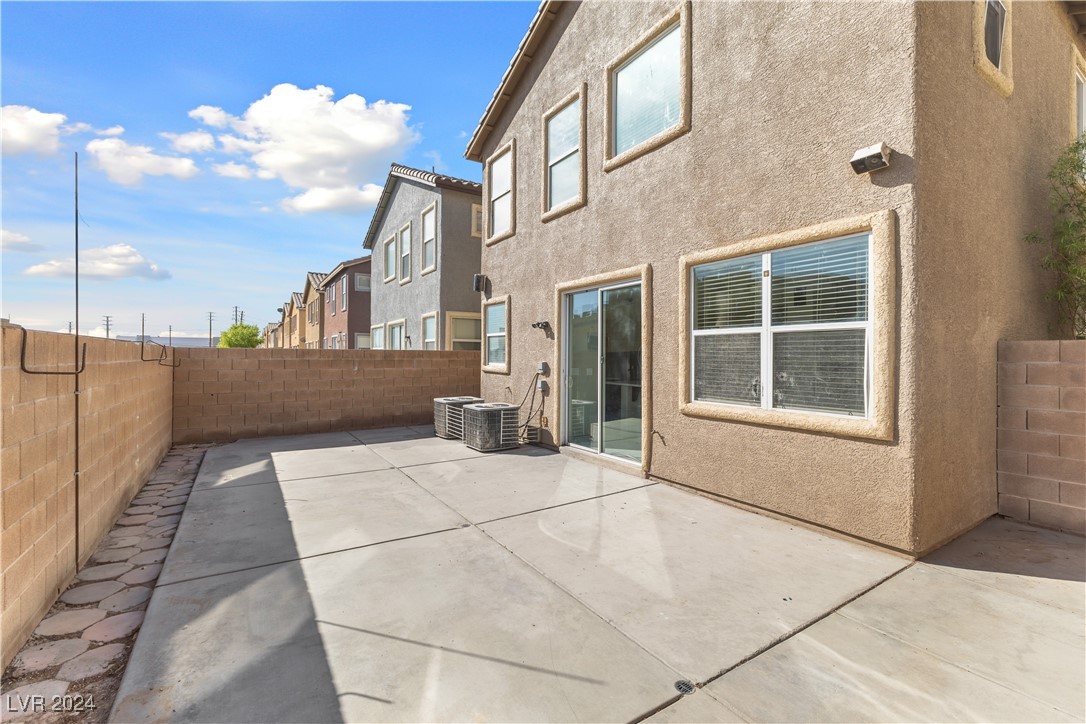 3976 Chasing Heart Way