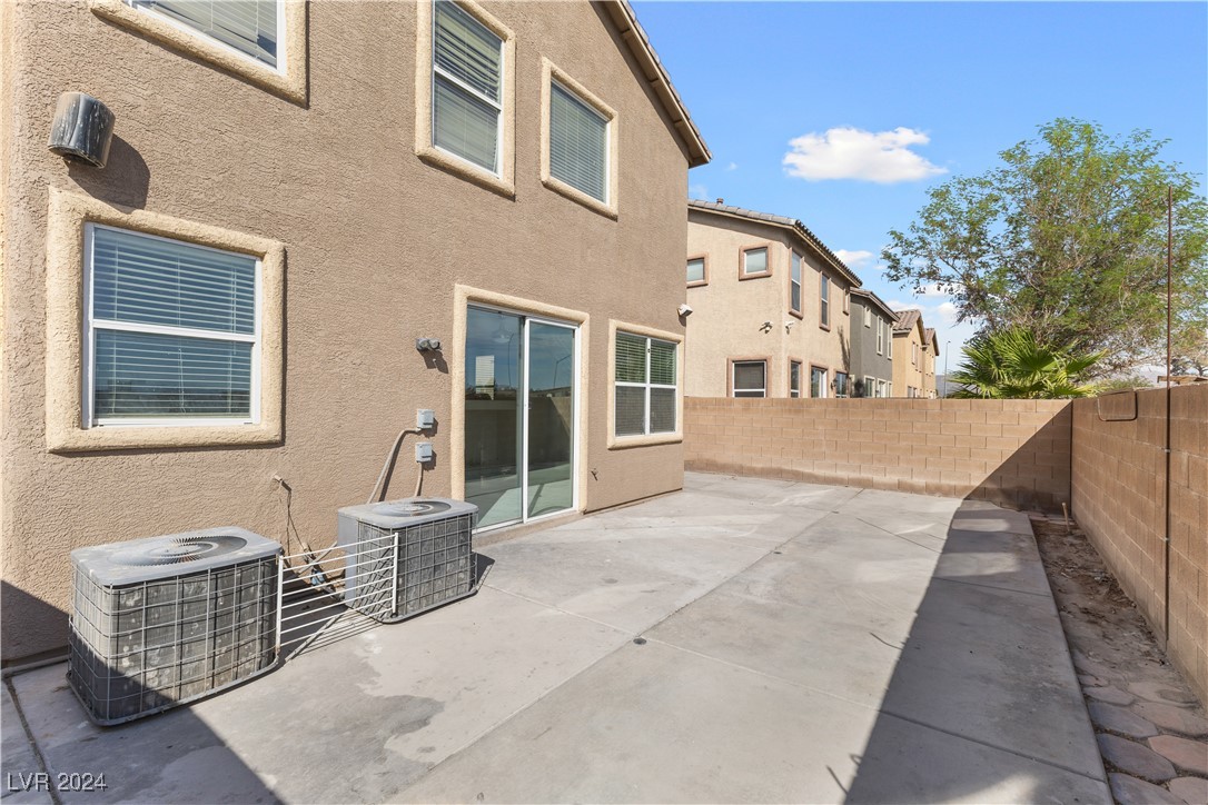 3976 Chasing Heart Way
