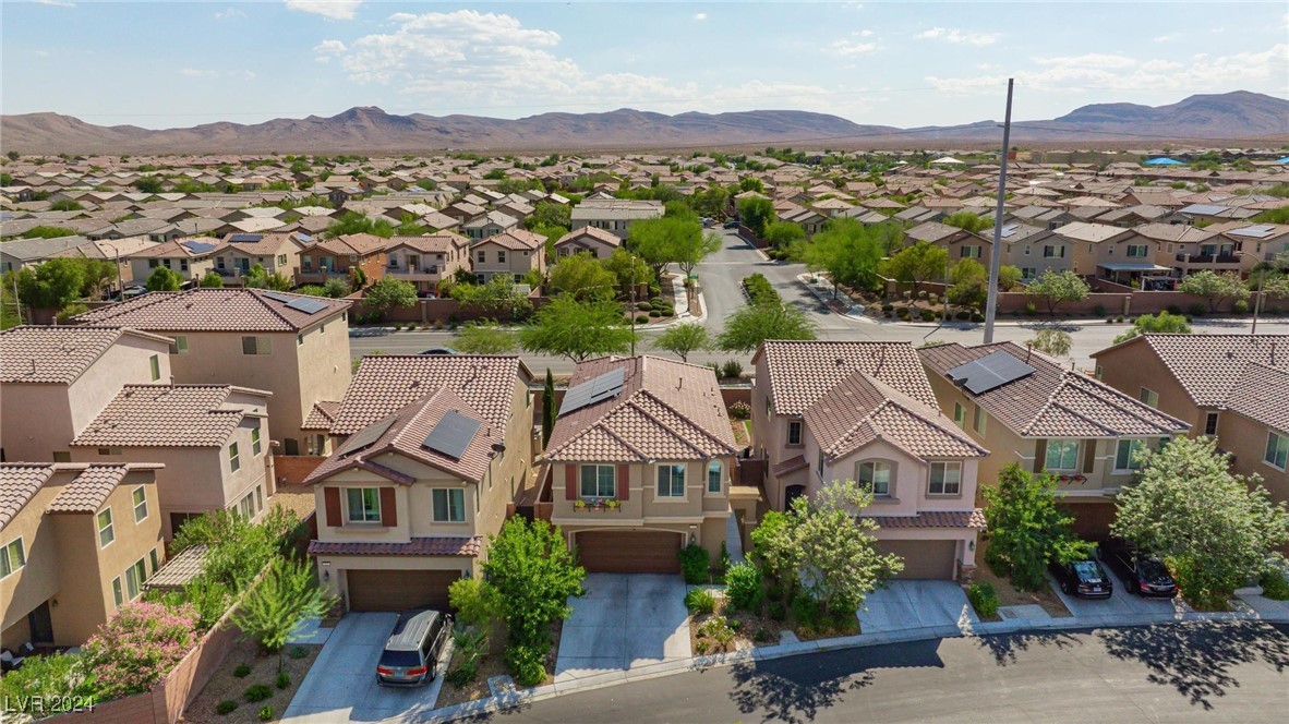 7703 Frenchmans Bay Avenue