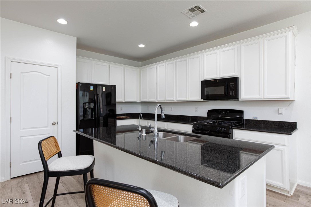 7703 Frenchmans Bay Avenue