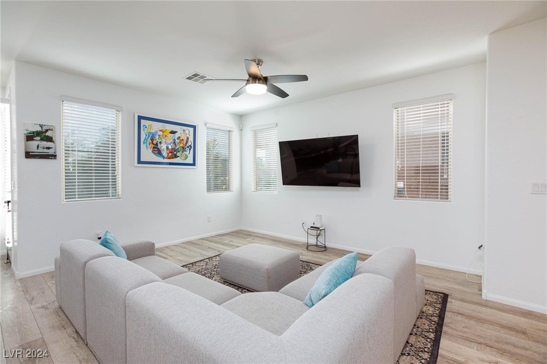 7703 Frenchmans Bay Avenue