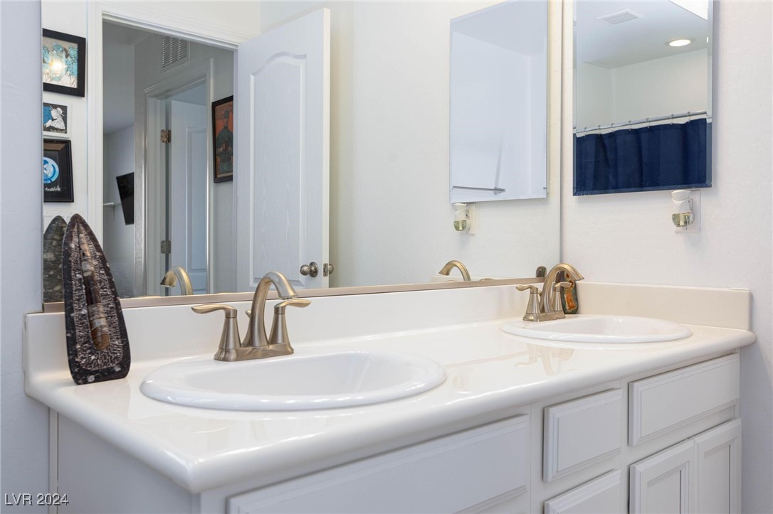 7703 Frenchmans Bay Avenue