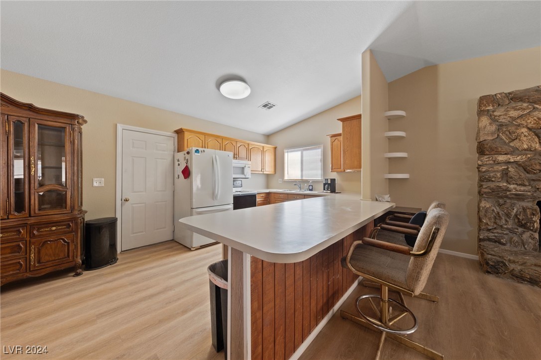 4030 Hazelcrest Circle