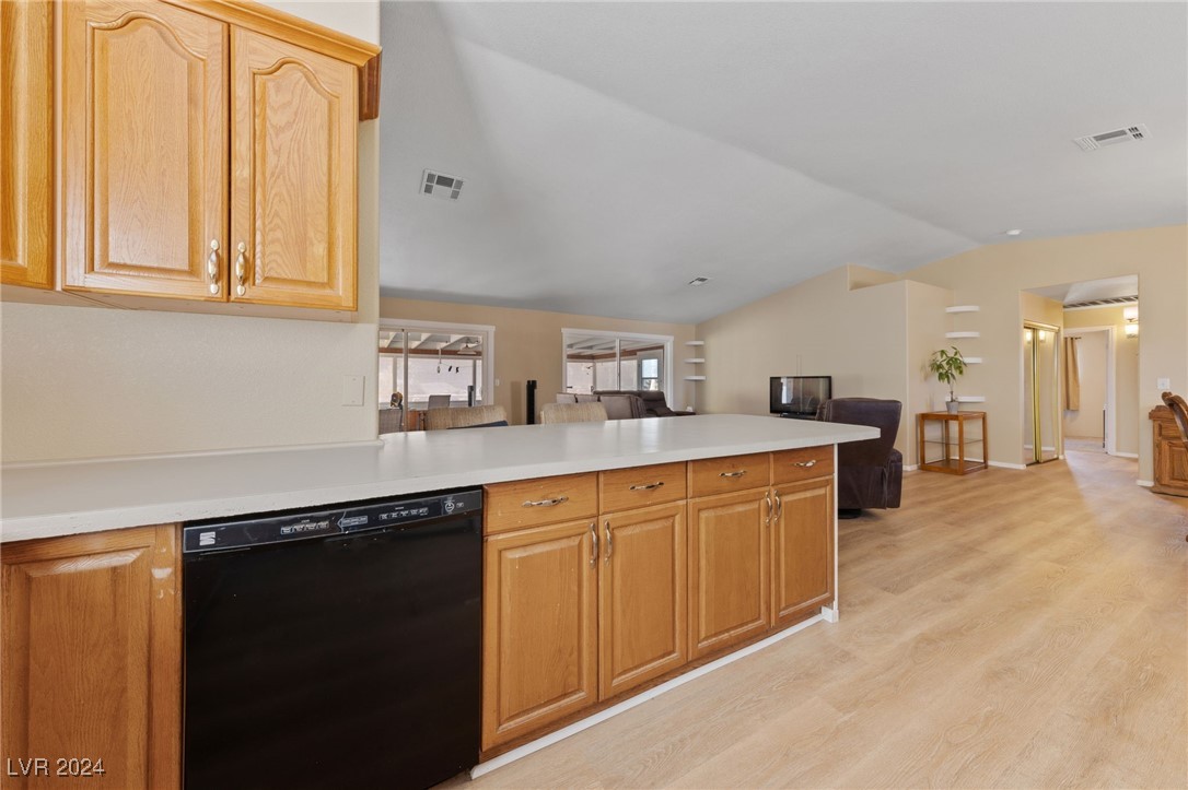 4030 Hazelcrest Circle