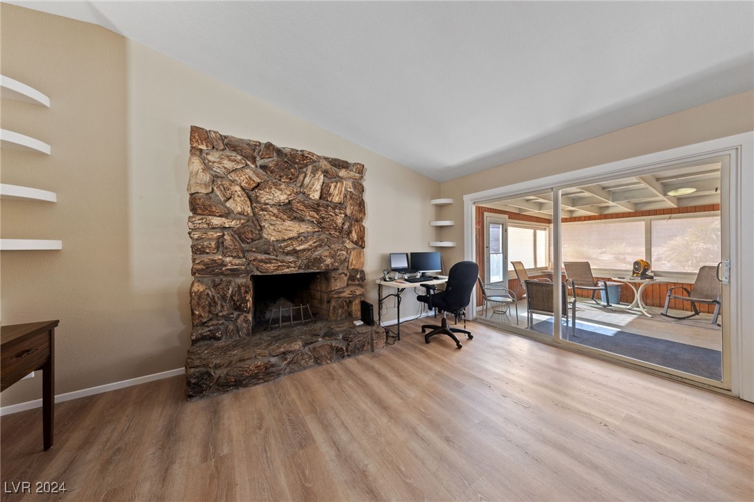 4030 Hazelcrest Circle