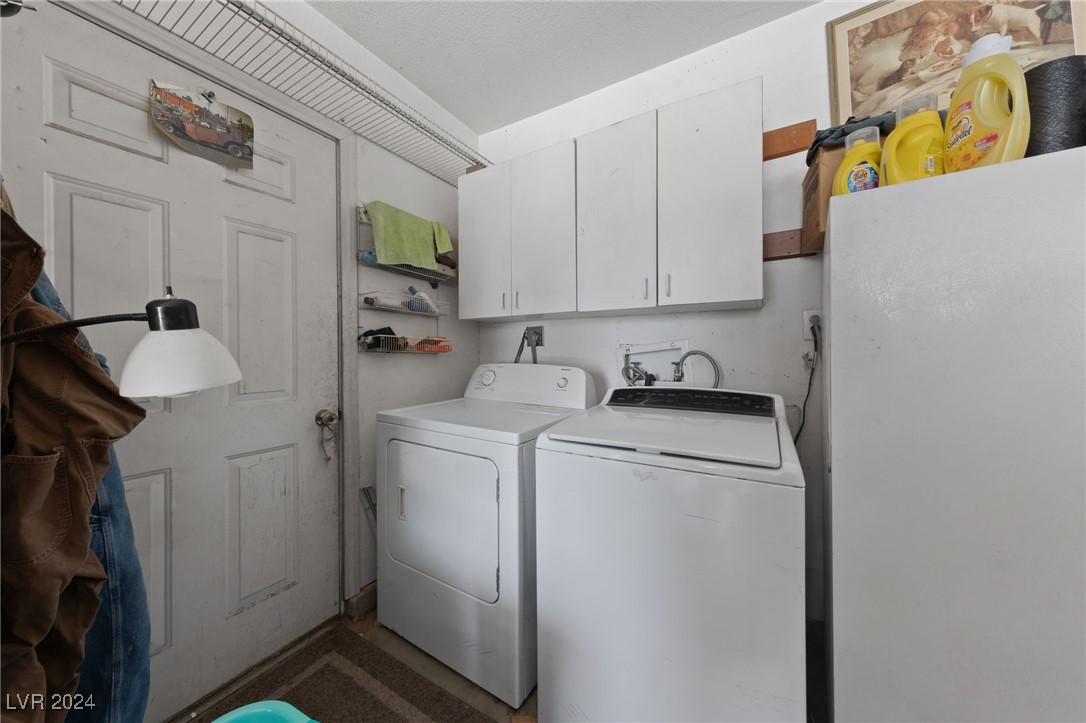 4030 Hazelcrest Circle