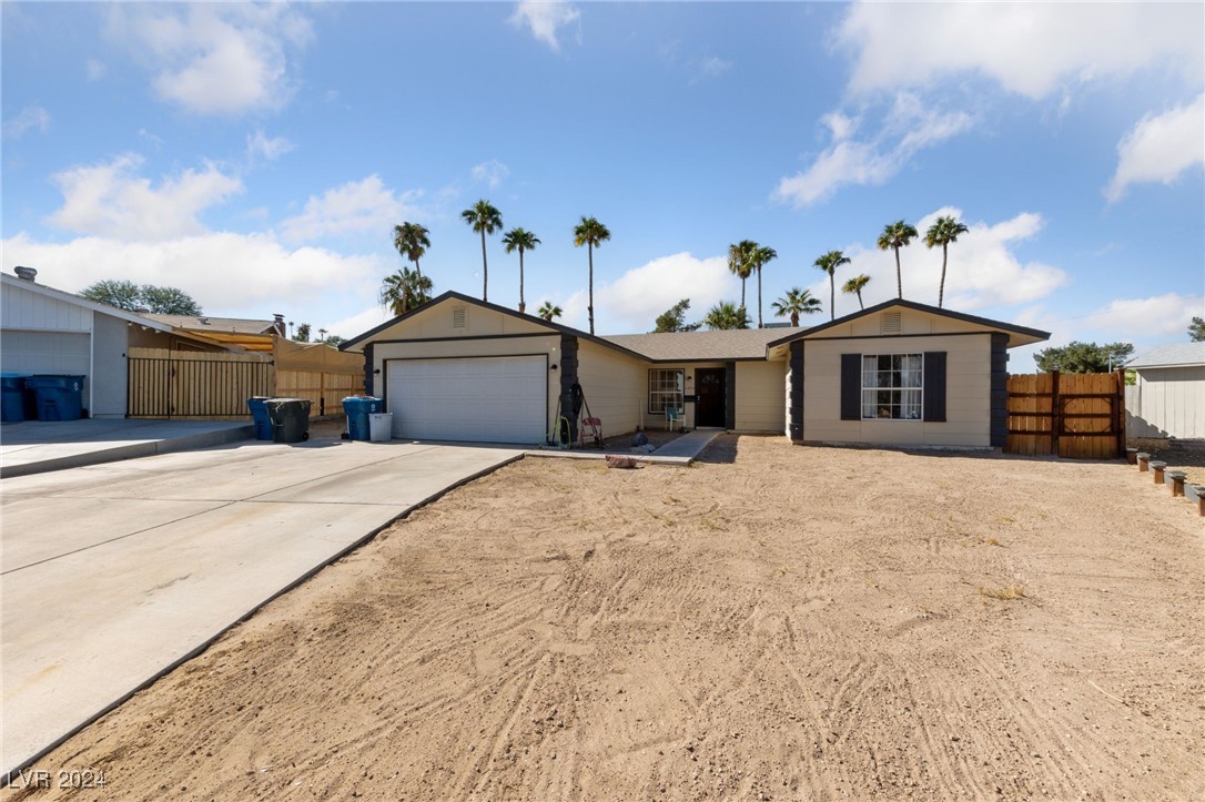 4030 Hazelcrest Circle