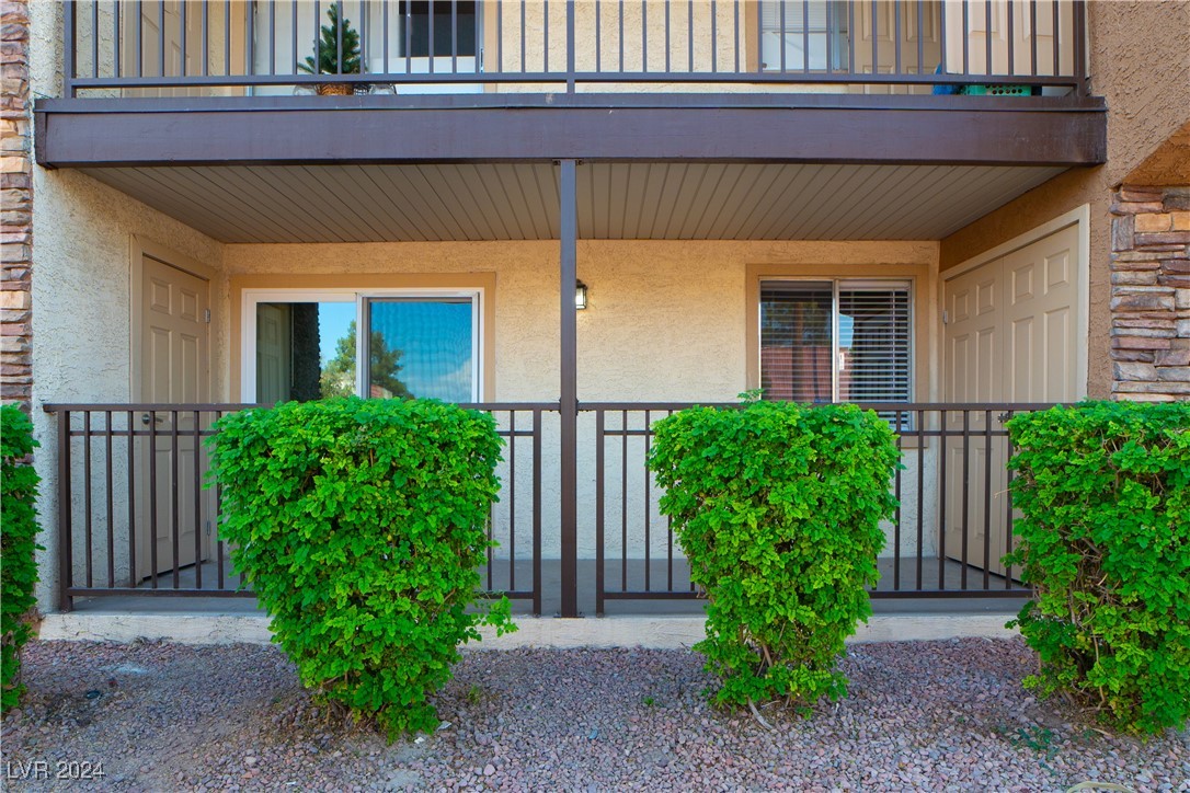 4370 Sandy River Drive 17