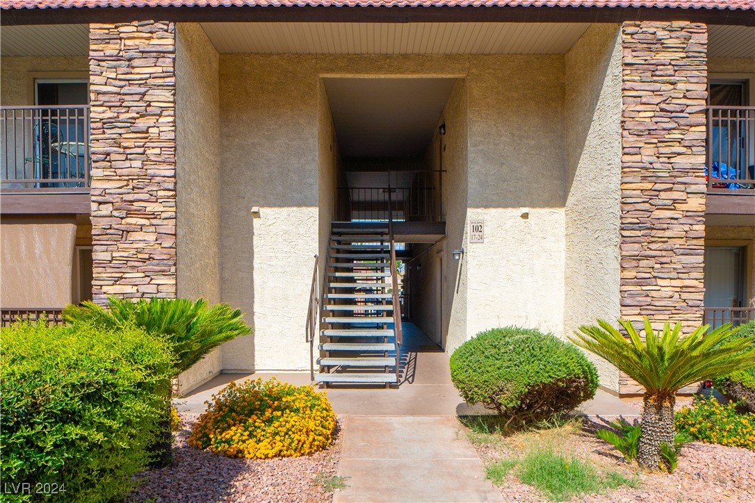 4370 Sandy River Drive 17
