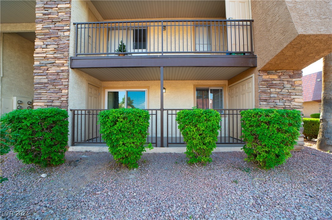 4370 Sandy River Drive 17