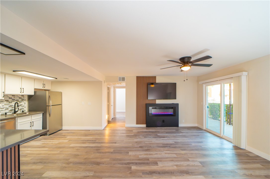4370 Sandy River Drive 17