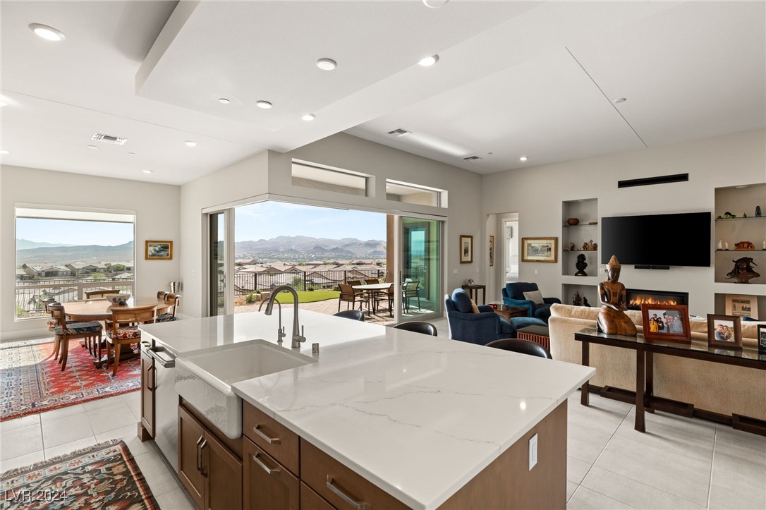 186 Mirage View Drive