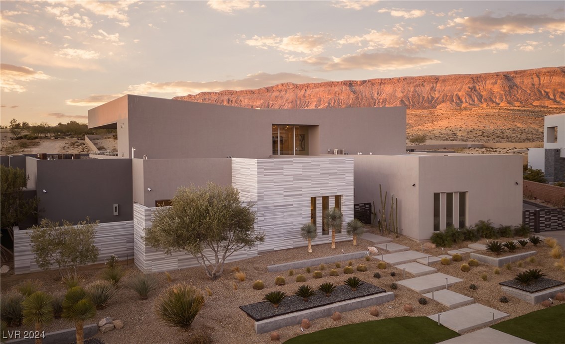 19 Flying Cloud Lane