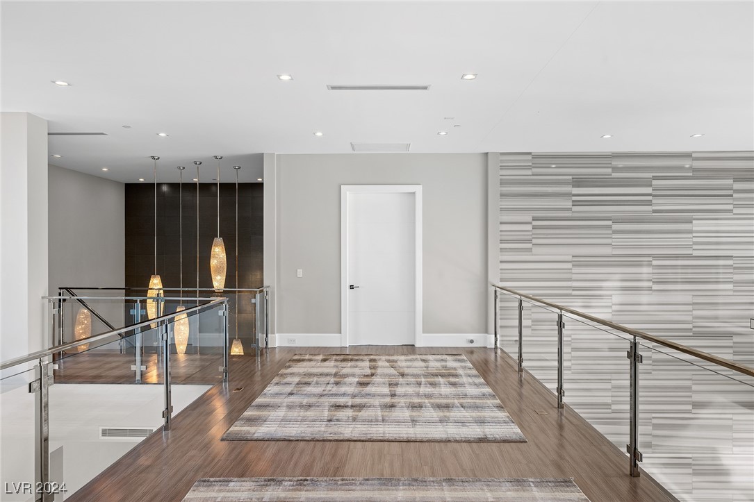 19 Flying Cloud Lane