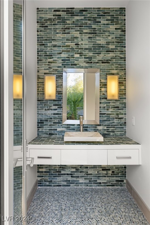 19 Flying Cloud Lane