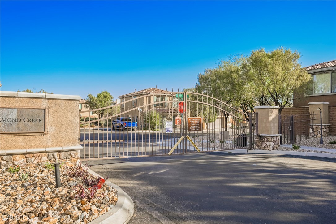9426 Cormorant Lake Way