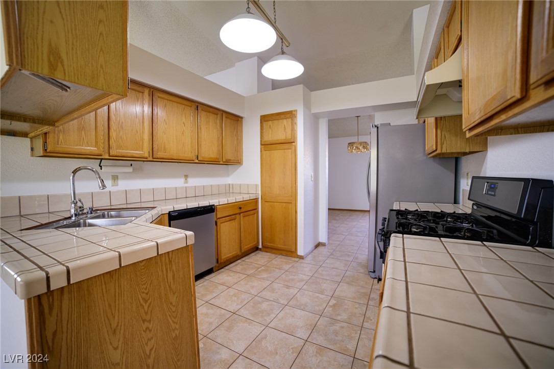 5305 Singing Hills Drive