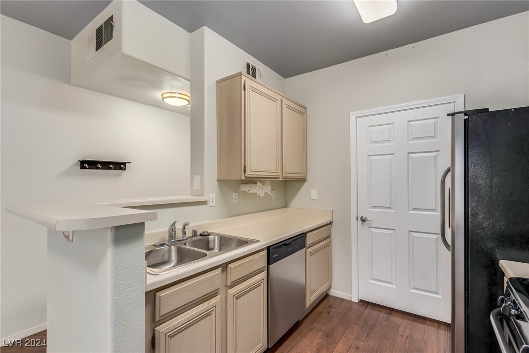 7147 South Durango Drive 304