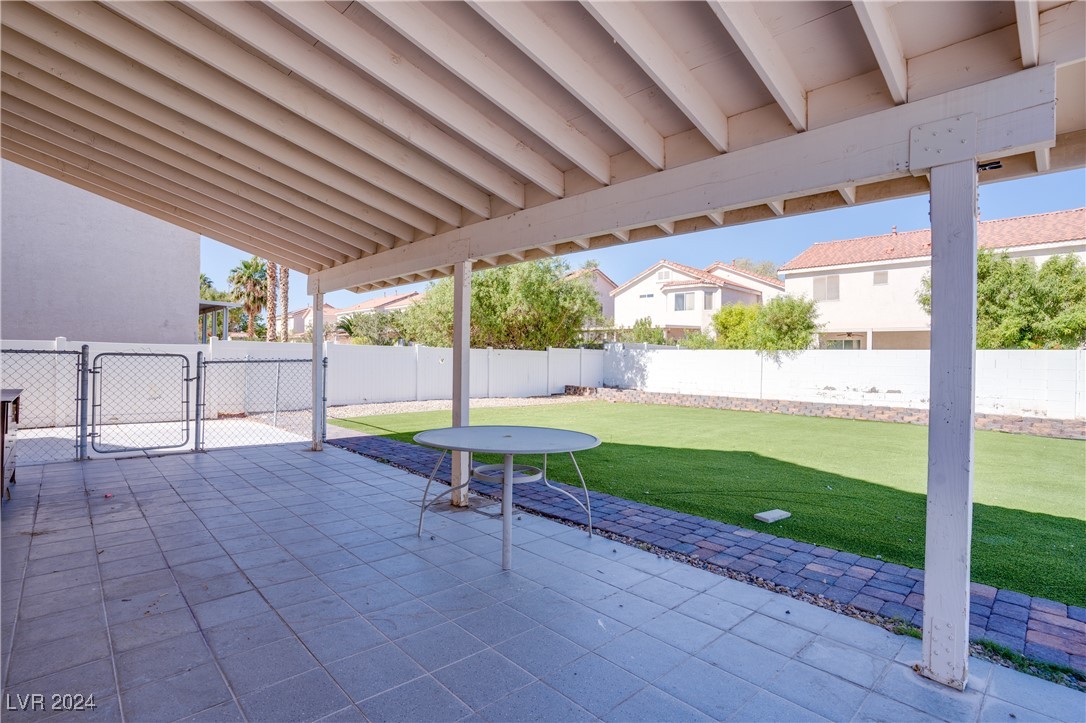 1114 Edgestone Mark Avenue