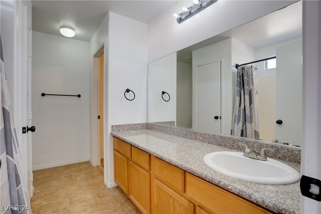 1114 Edgestone Mark Avenue