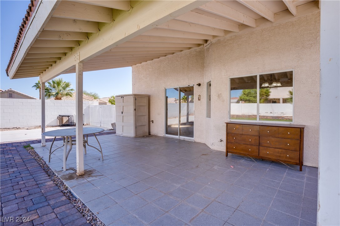 1114 Edgestone Mark Avenue