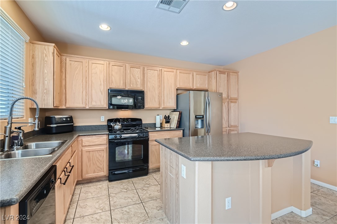 325 Morro Dunes Avenue