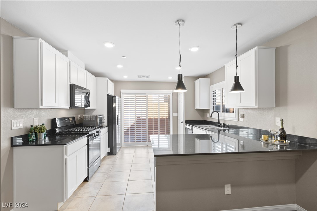 6522 Secret Grove Avenue