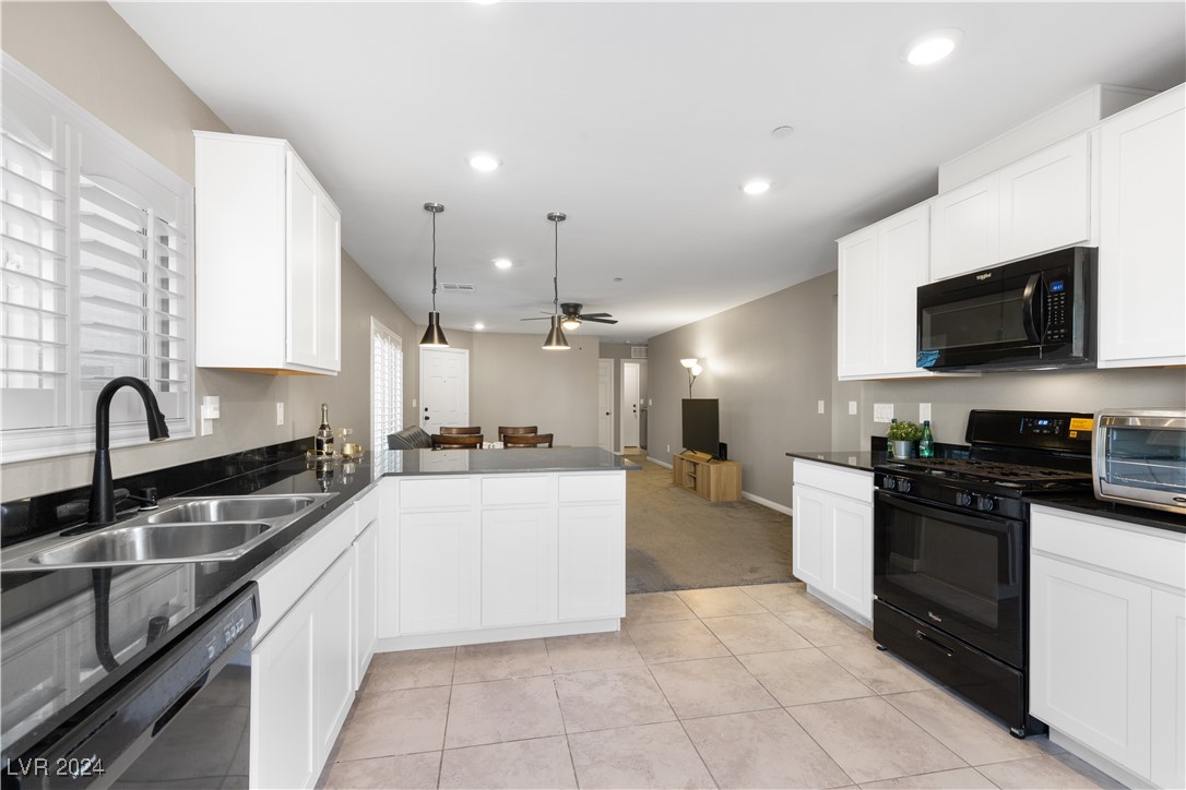 6522 Secret Grove Avenue