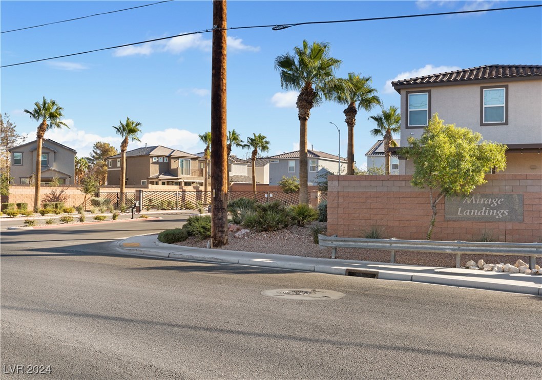 6522 Secret Grove Avenue